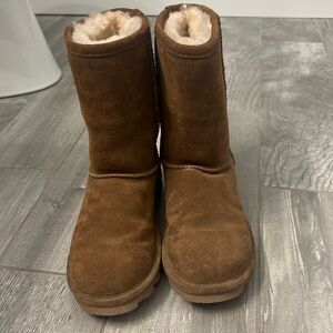BearPaw Boots